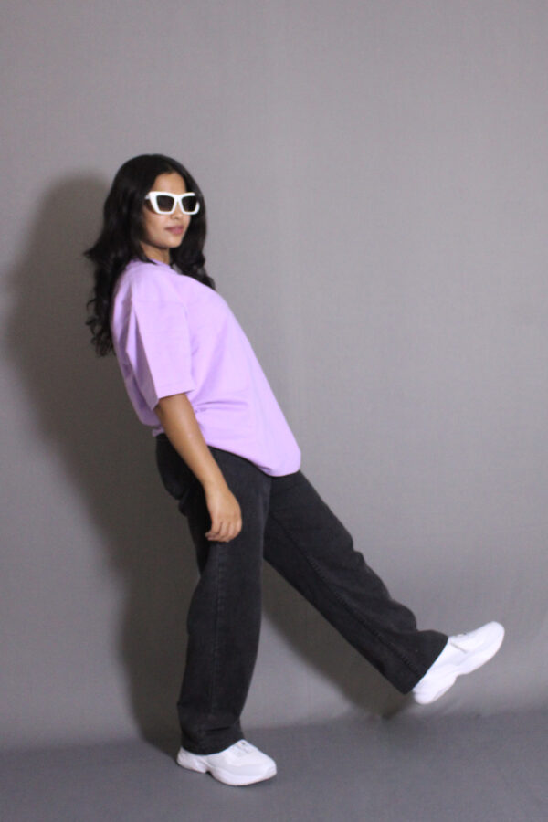 Lilac Plain Oversized T-shirt - Image 3